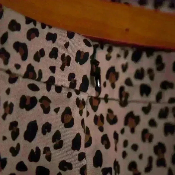 J. Crew Women's Pencil No. 2 Skirt Cheetah Print Cotton Size 0 - Picture 4 of 5